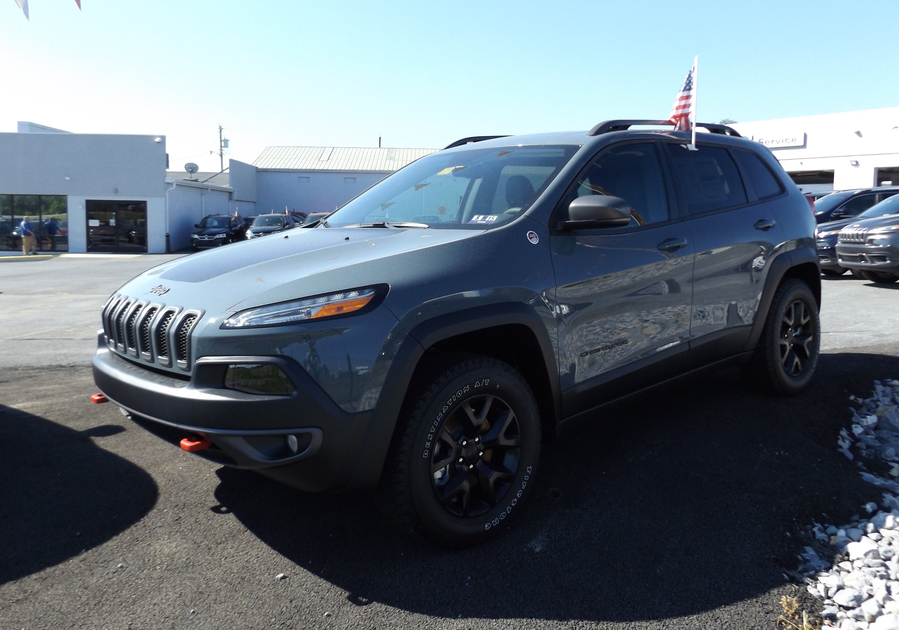 2015 Jeep Cherokee trailhawk Car Review Video